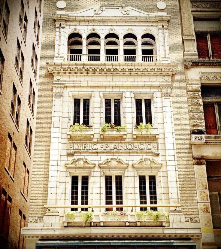 The Historic Lyric Penthouse With Private Rooftop Apartment *