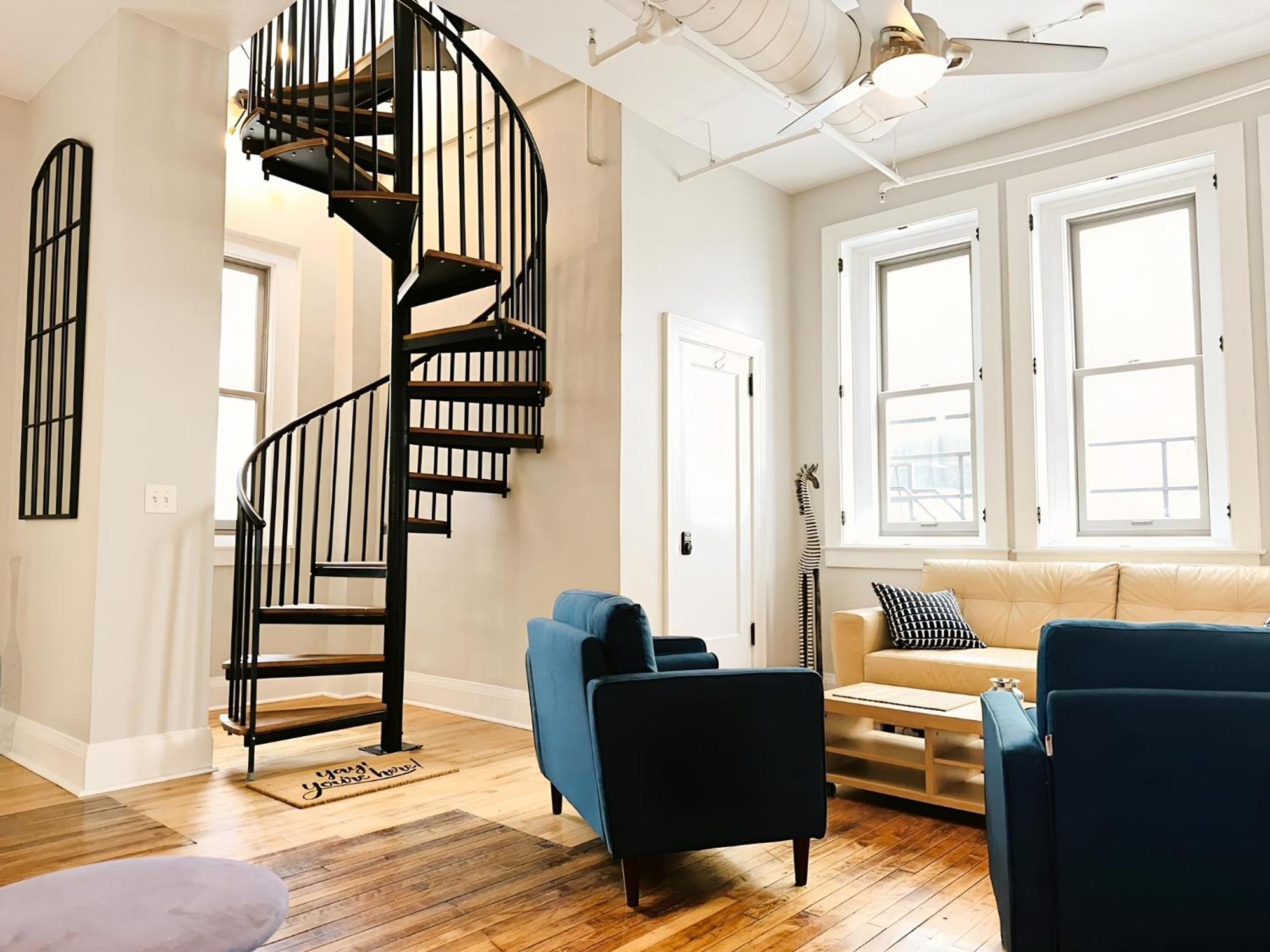 Apartment The Historic Lyric Penthouse With Private Rooftop Cincinnati