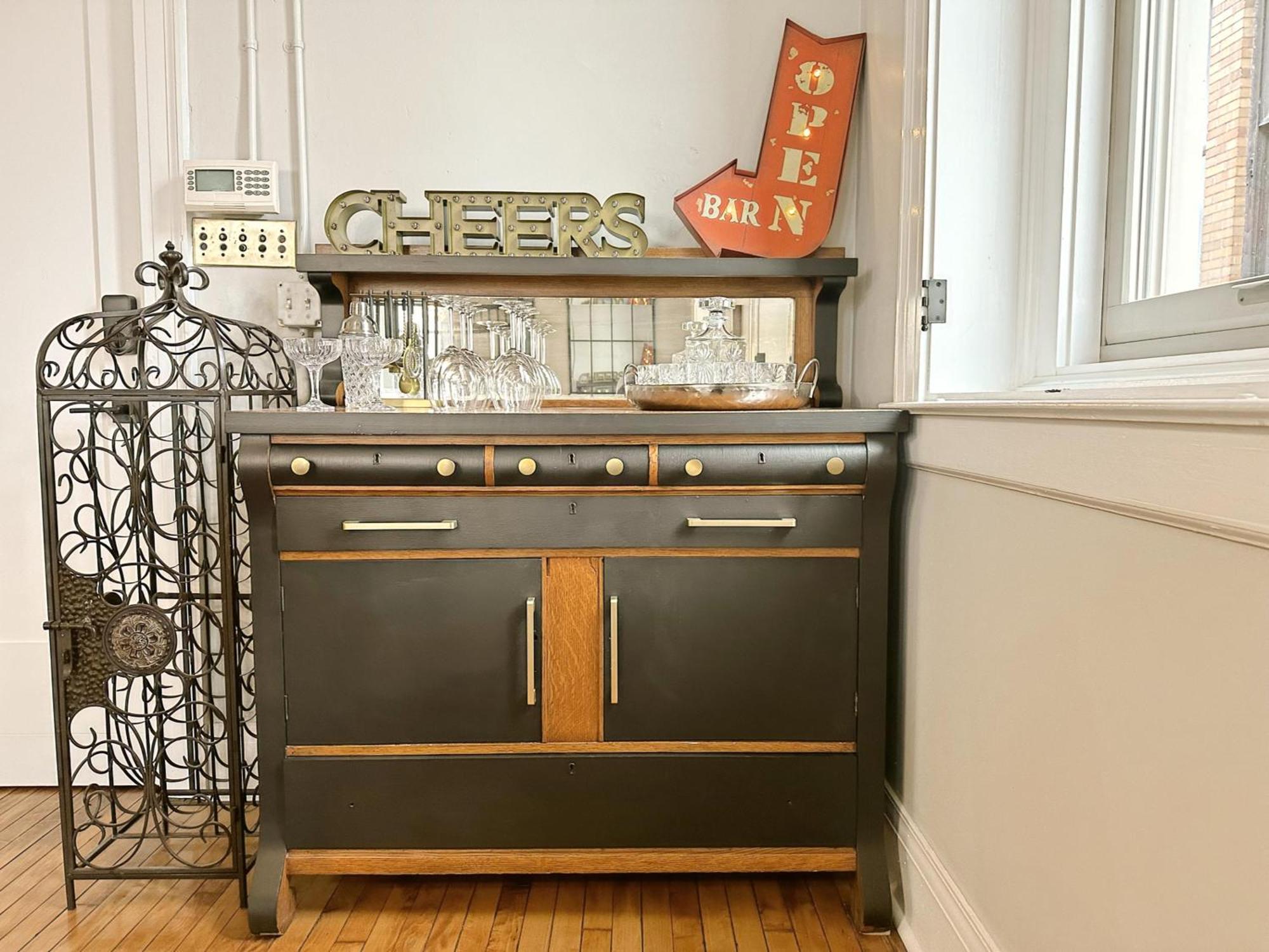 The Historic Lyric Penthouse With Private Rooftop *