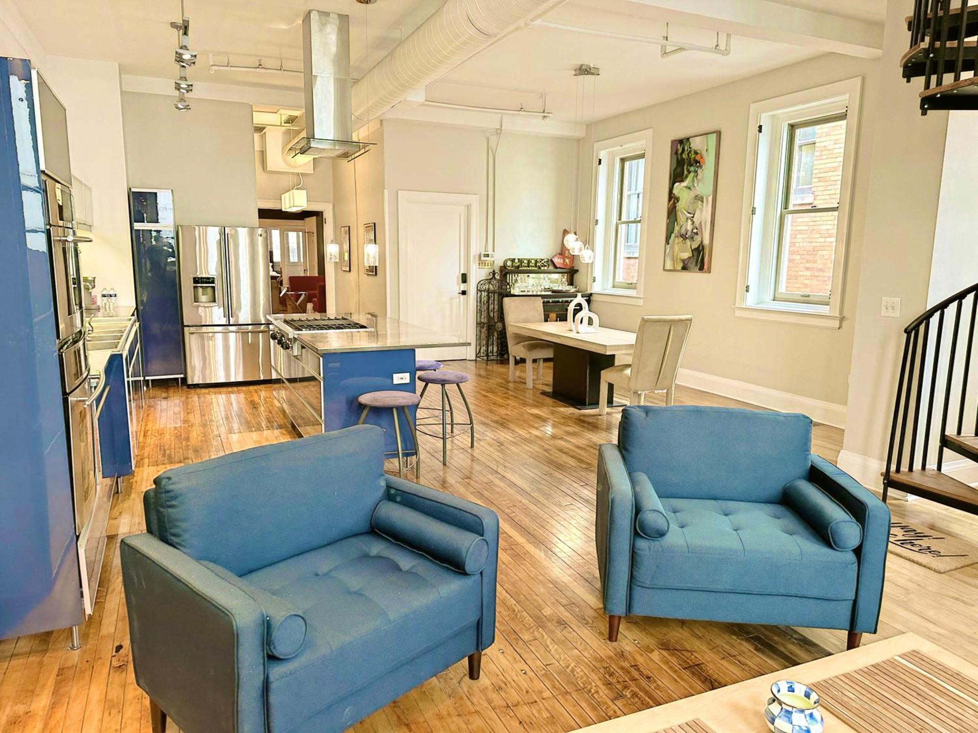 The Historic Lyric Penthouse With Private Rooftop Apartment *