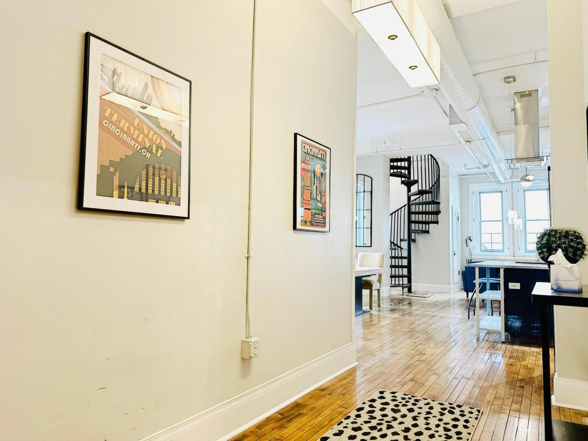 Apartment The Historic Lyric Penthouse With Private Rooftop Cincinnati