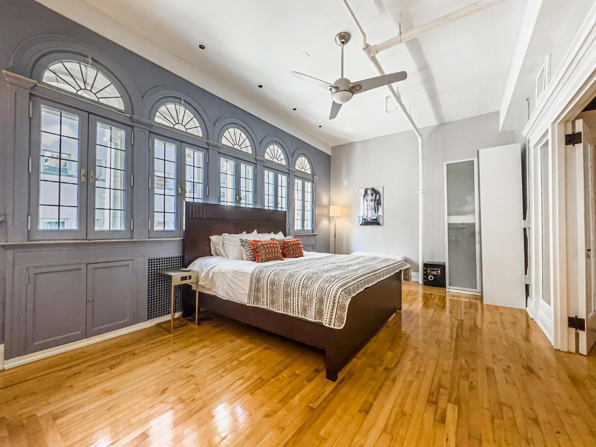 The Historic Lyric Penthouse With Private Rooftop Apartment *