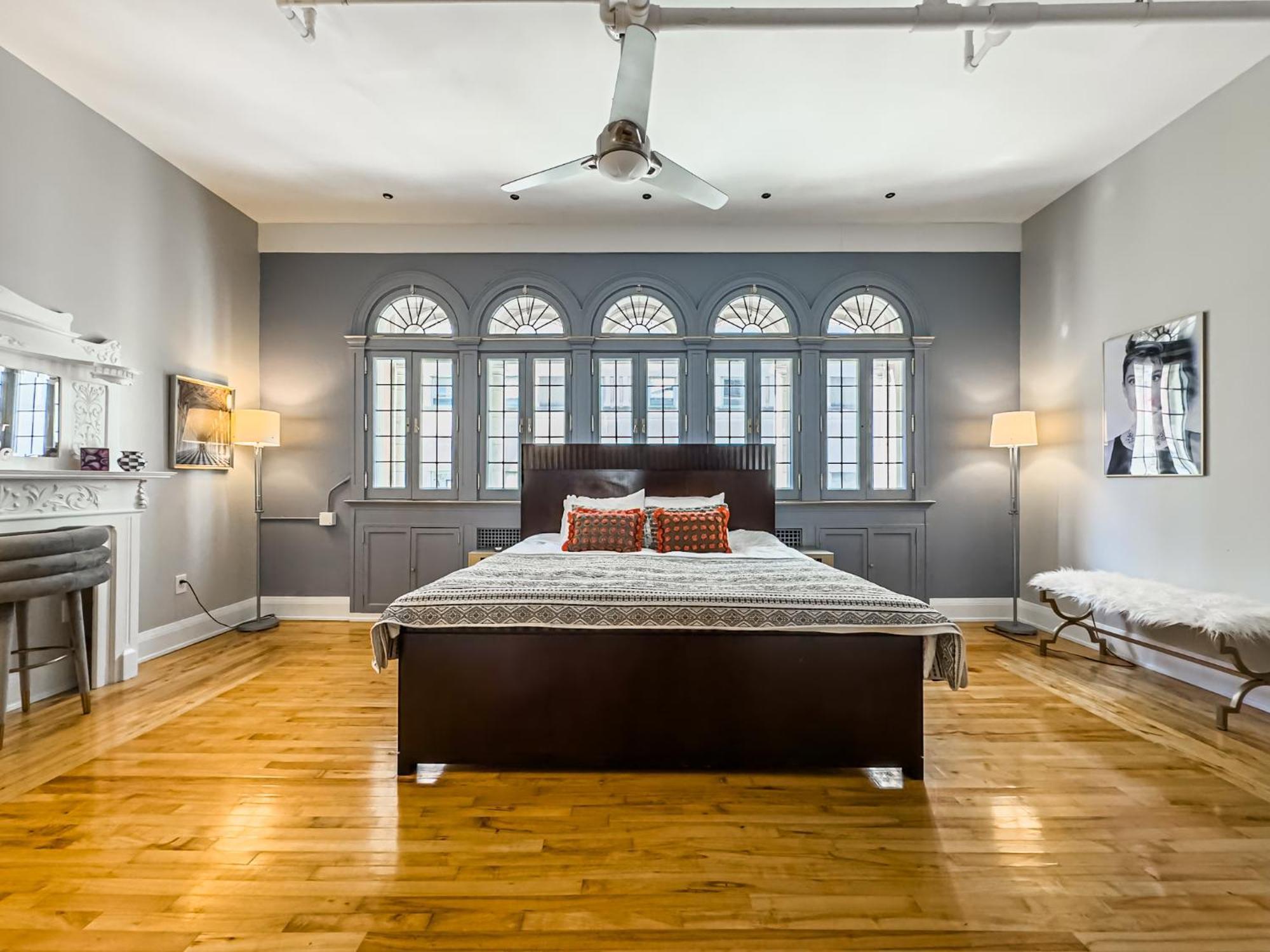 The Historic Lyric Penthouse With Private Rooftop Cincinnati